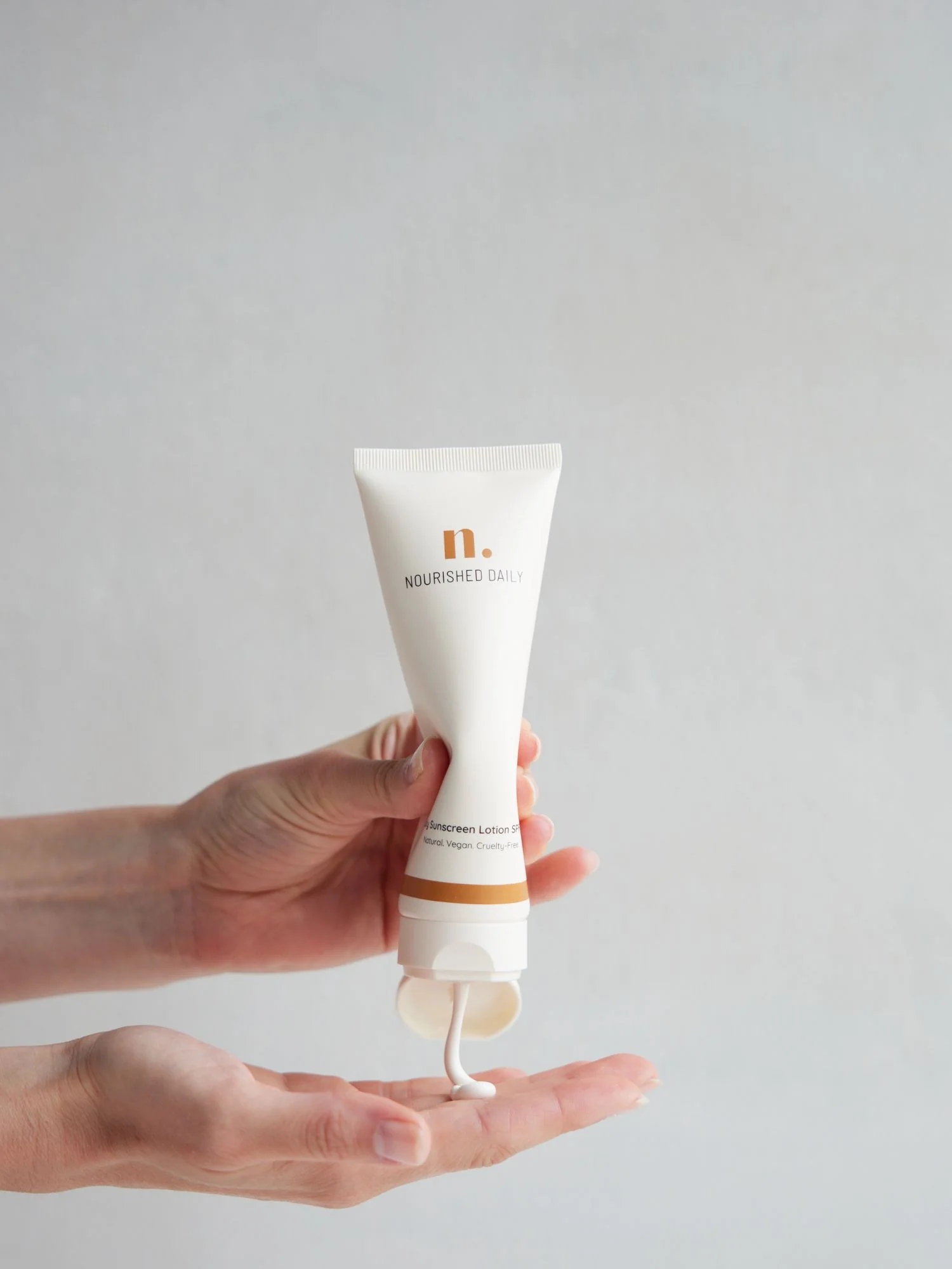 Daily Face + Body Sunscreen Lotion SPF50 - Image 4