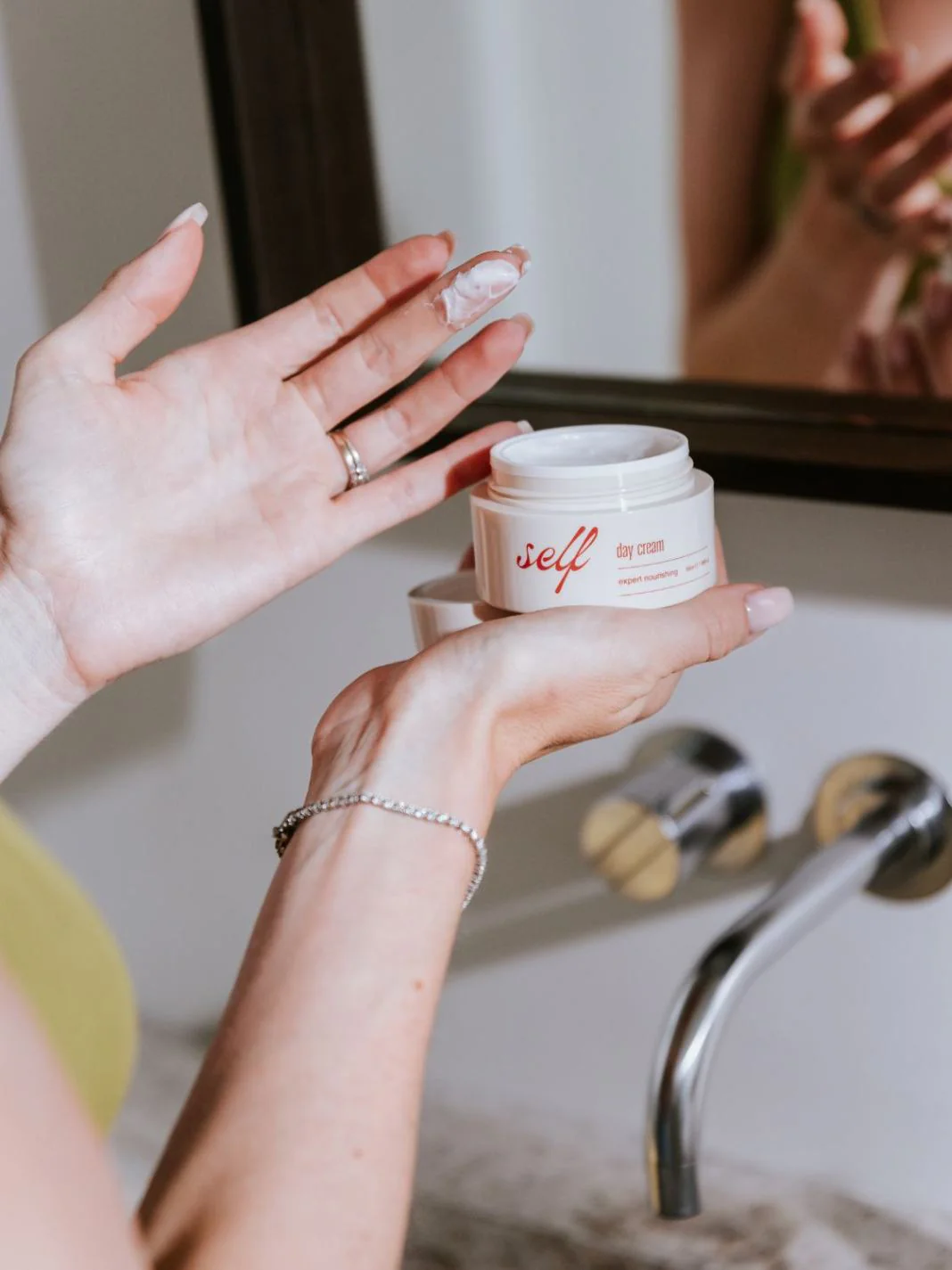 Expert Nourishing Day Cream - Image 2