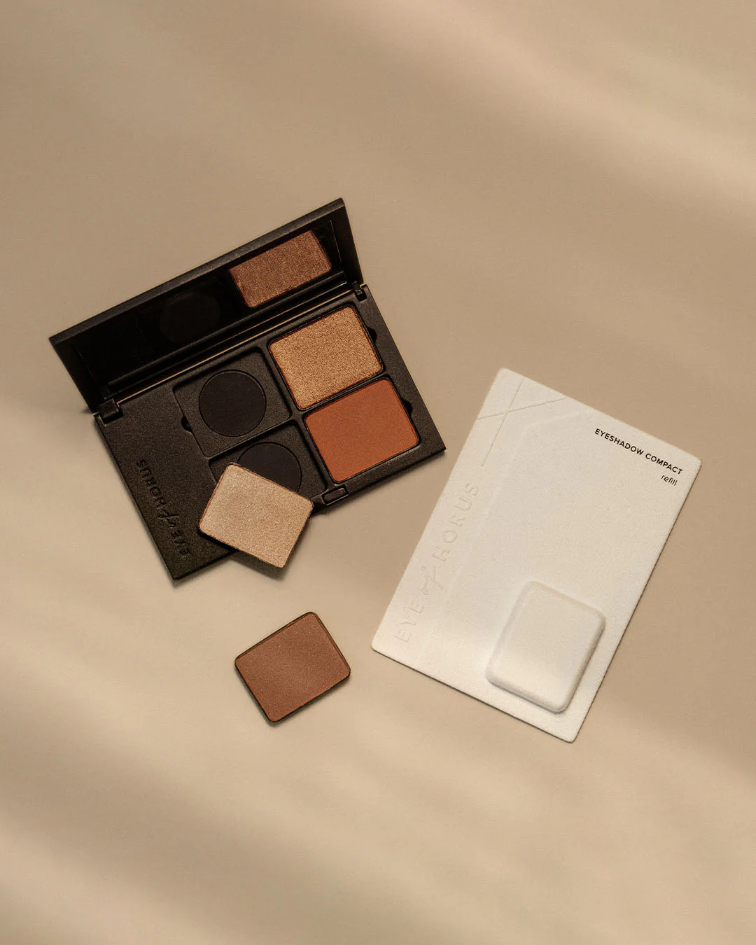 Eyeshadow Compact Refill - Dust  - Image 3