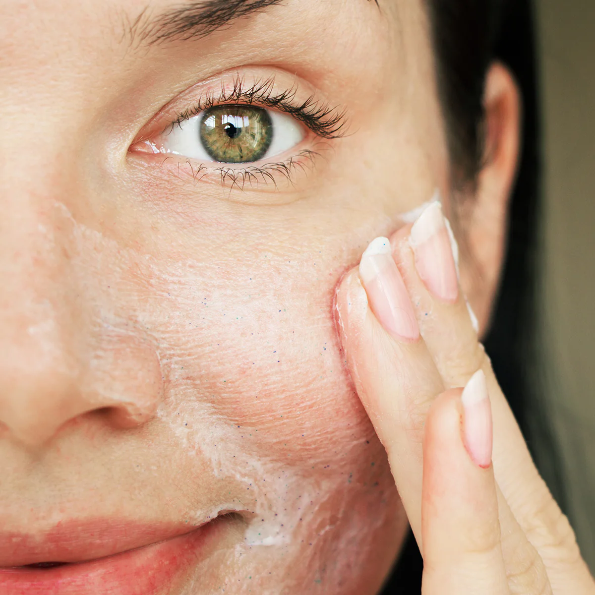 Phytofuse Renew Caviar Lime Exfoliator - Image 4