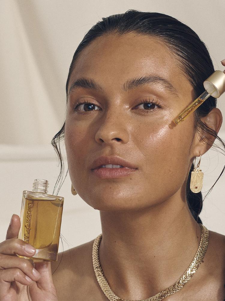 Seven Seed Sacred Oil - Image 3